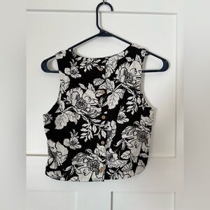 Old navy button up tank top